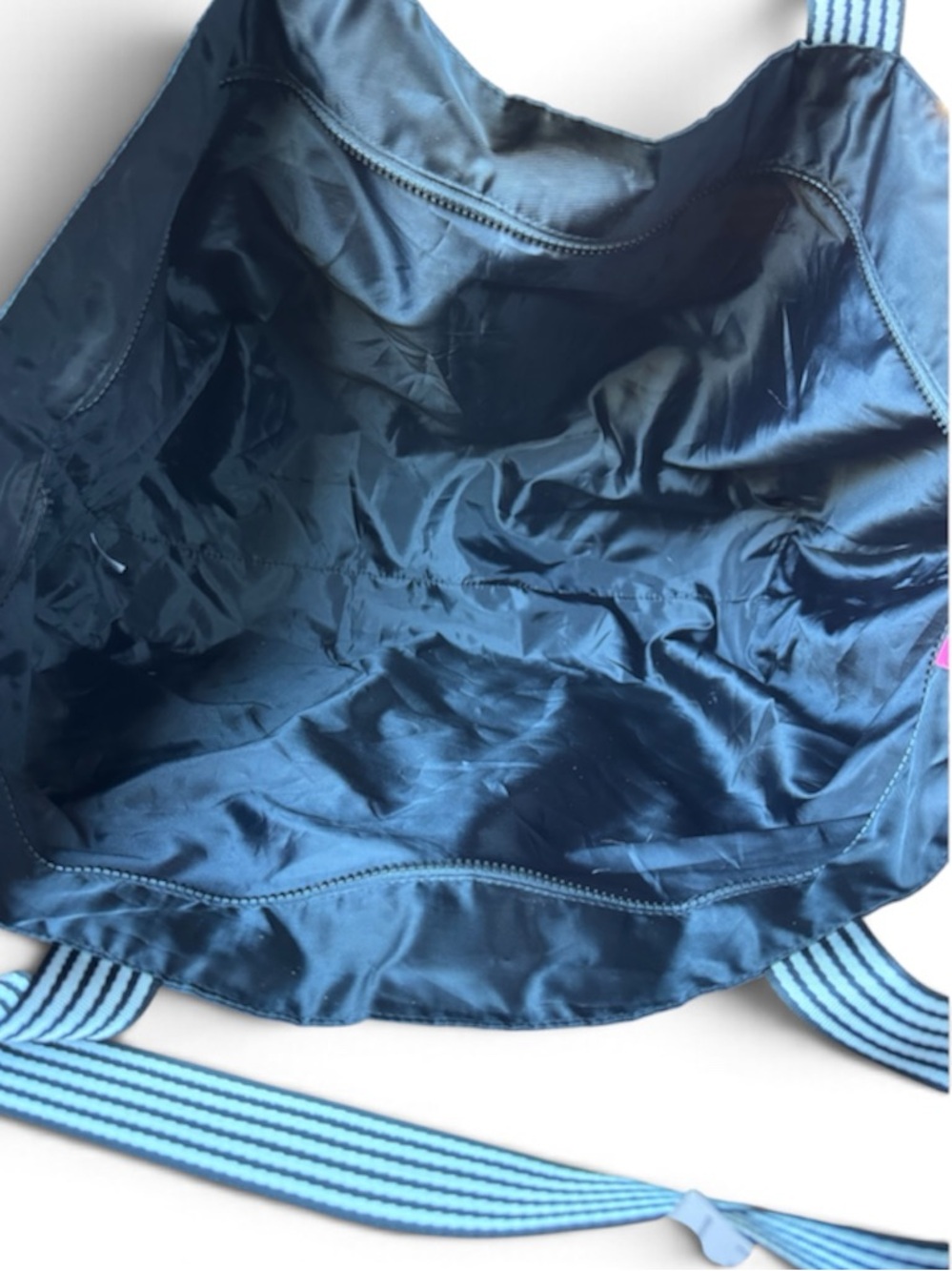 NWT Victoria’s Secret VSX Oversized Weekender Tote Black Pink Y2K Gym Travel Bag - Picture 5 of 5
